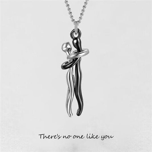 Love Style Hug Necklace💗